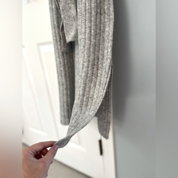 LOFT Sweater Dress - Picture 6 of 6